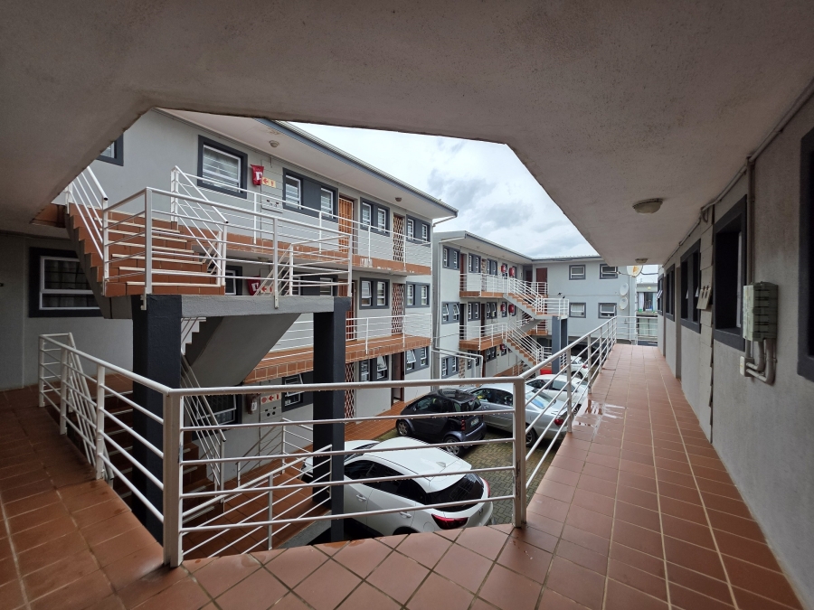 2 Bedroom Property for Sale in C Place Eastern Cape